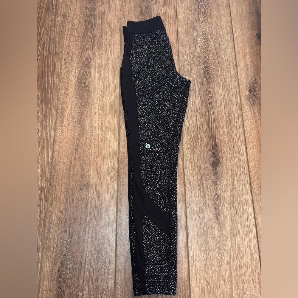 Lululemon Box It Out Legging - Picture 5 of 7